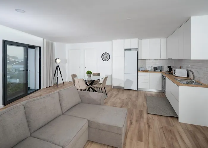 Lugar Da Ribeira Lagoa (Azores)